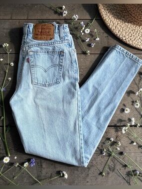 512 Levi's 80-90’s era slim XS Jeans Canadian made